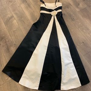 Scott McClintok black and white prom dress